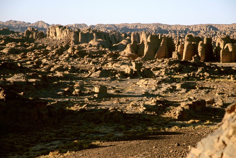 Tarssed Jebest, Algeria. View across the Ajjer Plateau. Image ID: algtdj0010001