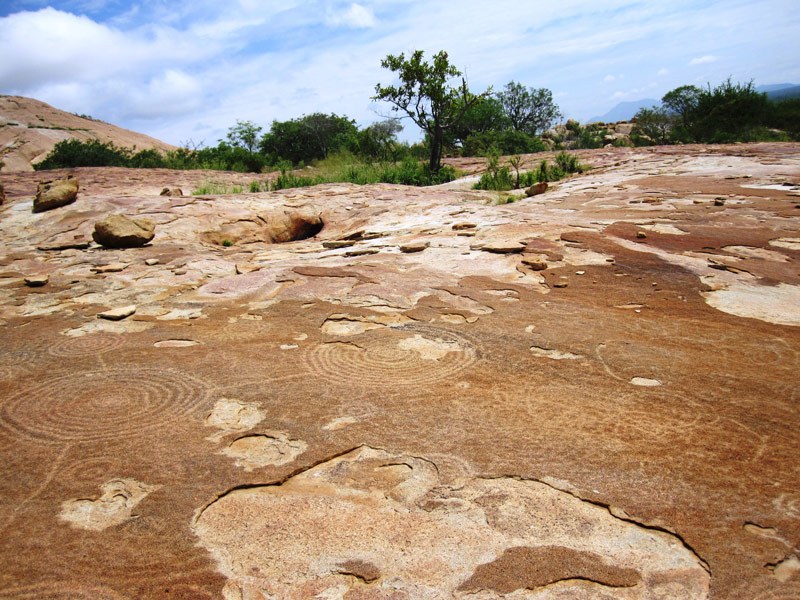 Spiral engravings at Tchitundu Hulu.Image ID: angtch0010010