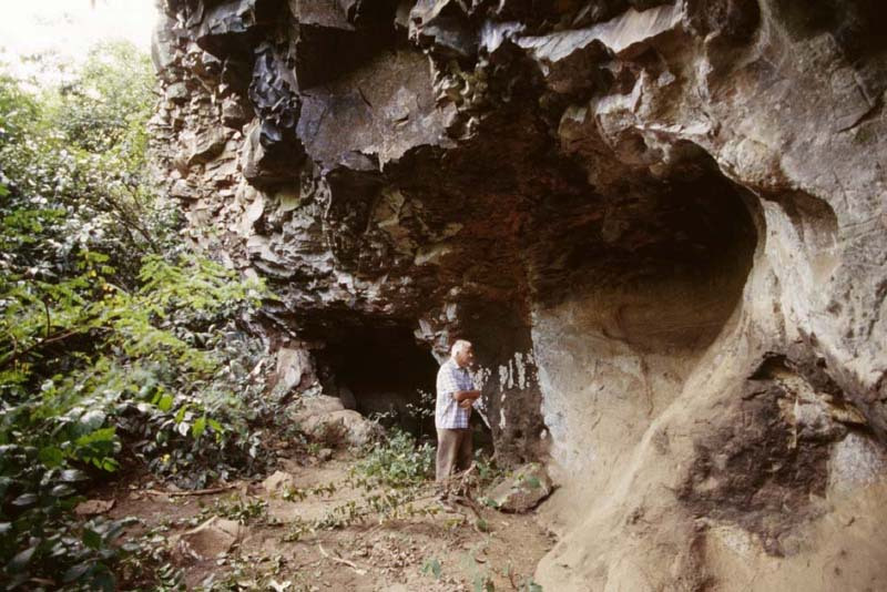 The rock engraving site at Akirsa. Image ID: ethsod0030006