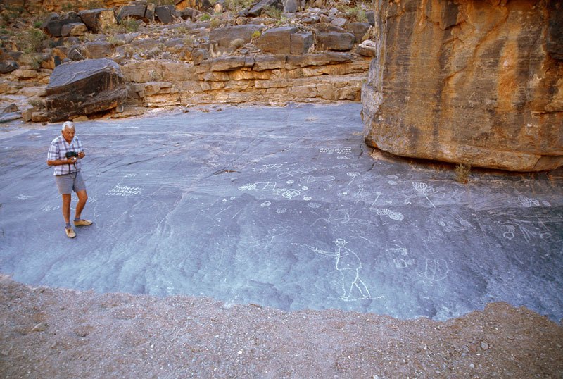 Huns Mts, Namibia. Sandstone pavement with engravings in floor of Nuab River. Image ID: namsnh0030003